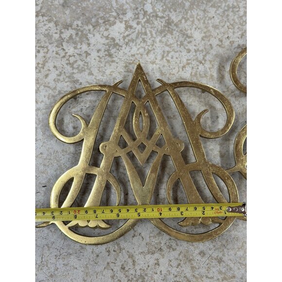 VTG Virginia Metalcrafters Brass Queen Anne Cypher Trivet Colonial Williamsburg - Picture 7 of 7
